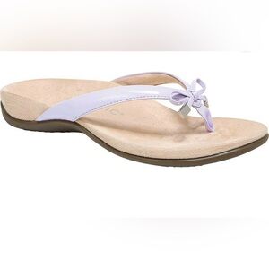 Womens Vionic Bella Toe Post Sandal in Magnolia Dusk Size 9.5